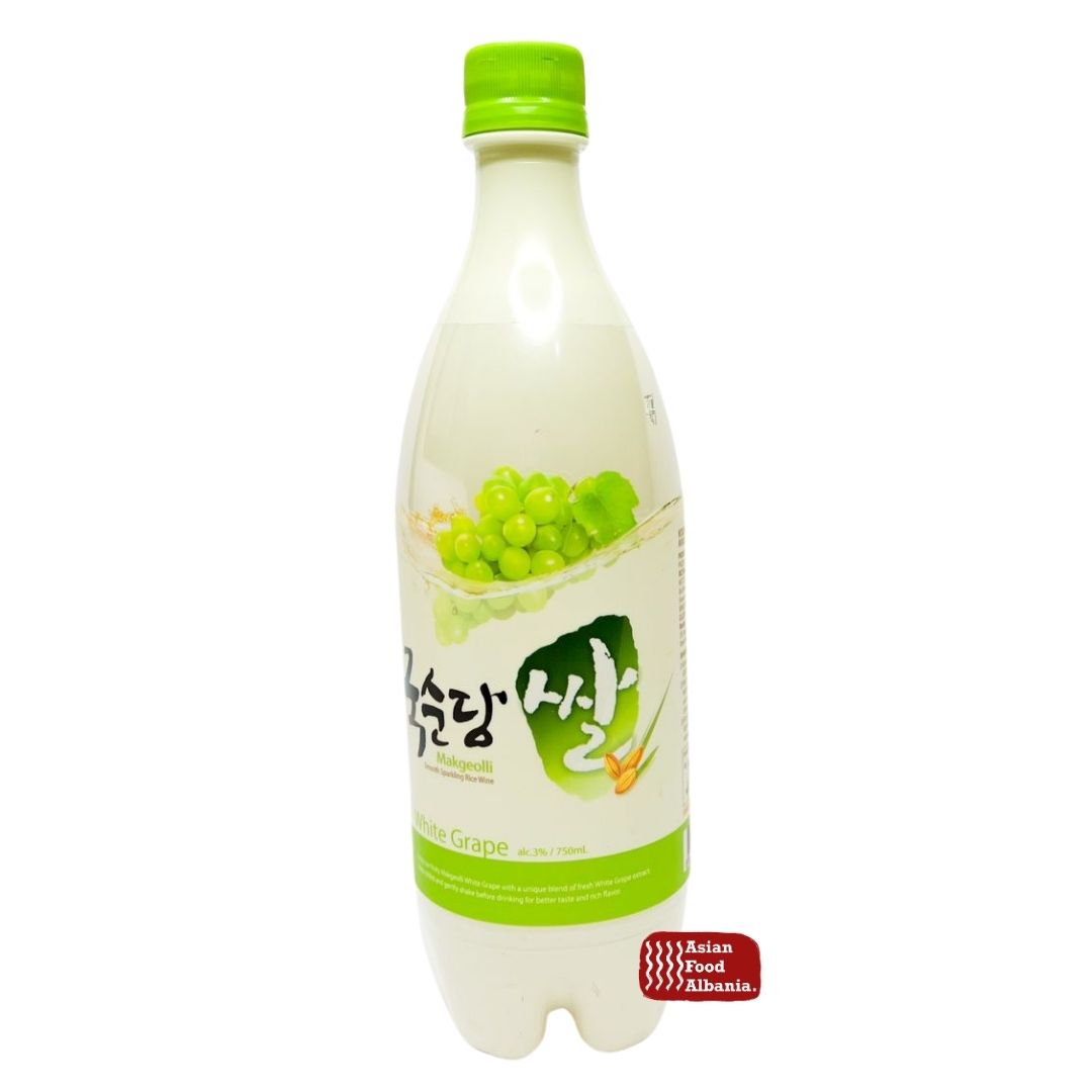 Kook Soon Dang White Grape Makgeolli